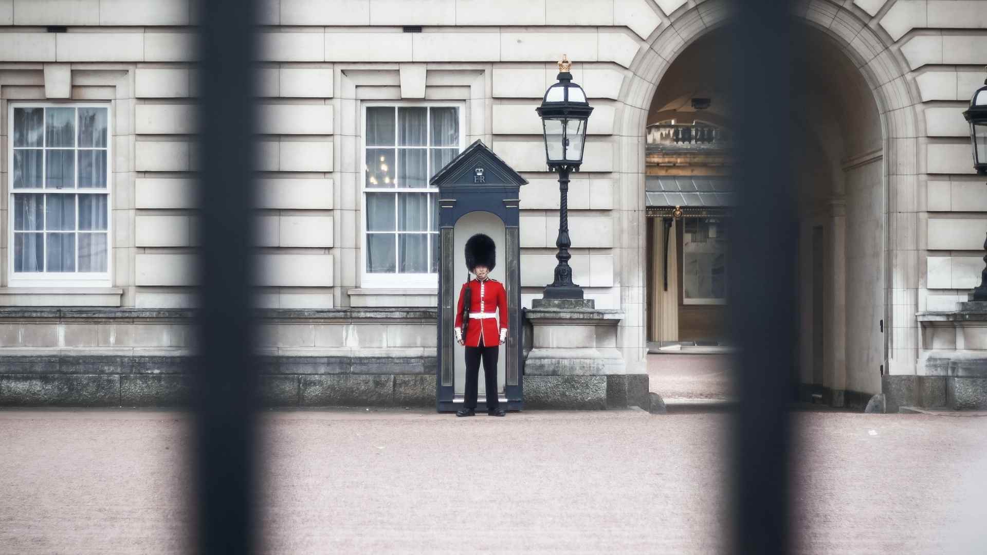 payroll and hr in the uk